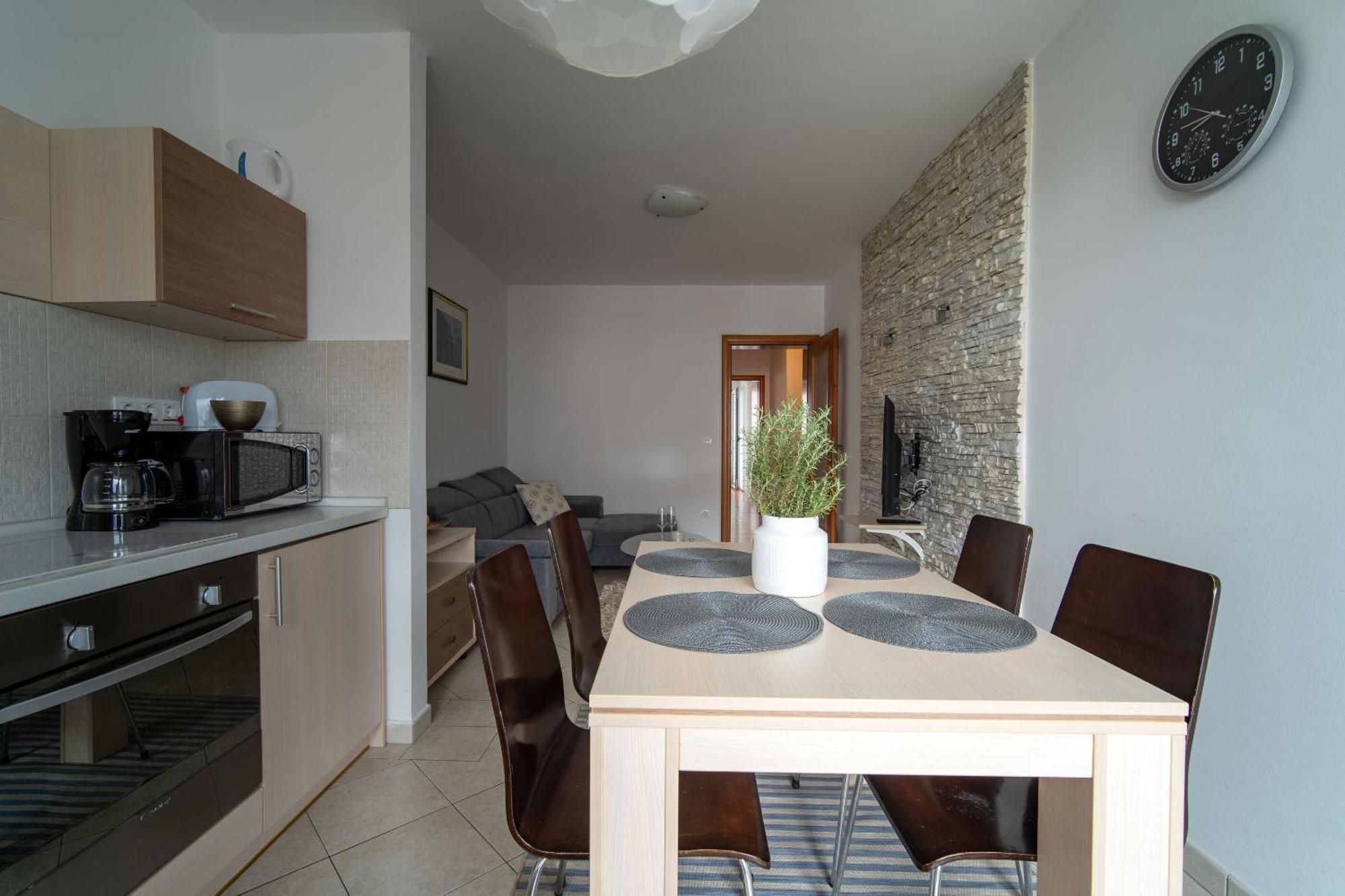 Apartments Valbruna Ровінь Екстер'єр фото