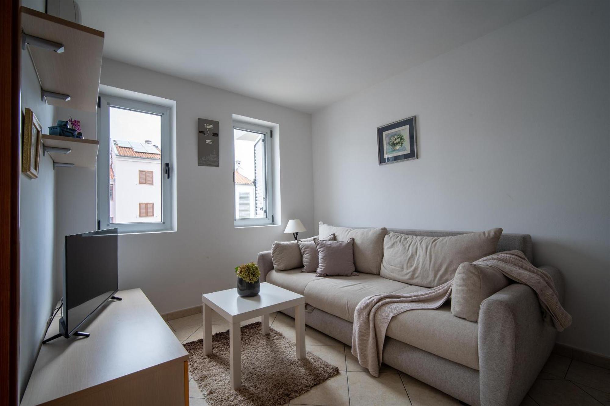 Apartments Valbruna Ровінь Екстер'єр фото