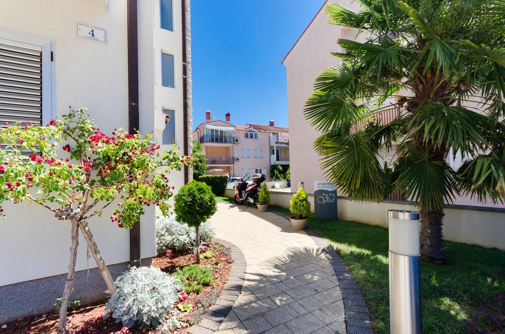 Apartments Valbruna Ровінь Екстер'єр фото